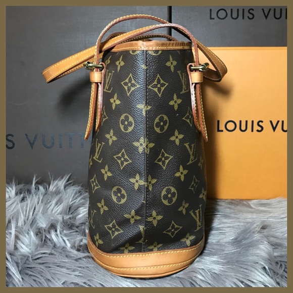 ❌Sold!!Authentic Louis Vuitton Bucket Pm - Picture 3 of 13